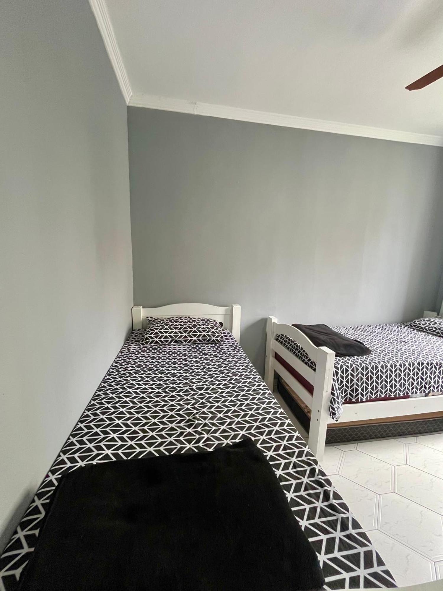 Apartamento Ap Mobiliado Na Asturias - *